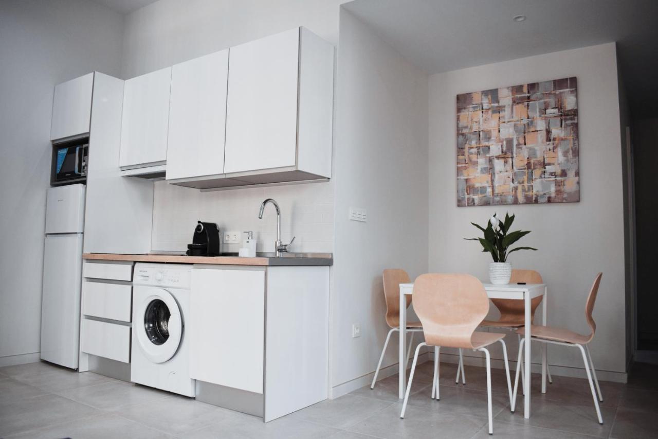 Apartamentos Del Paseo Гранада Екстериор снимка