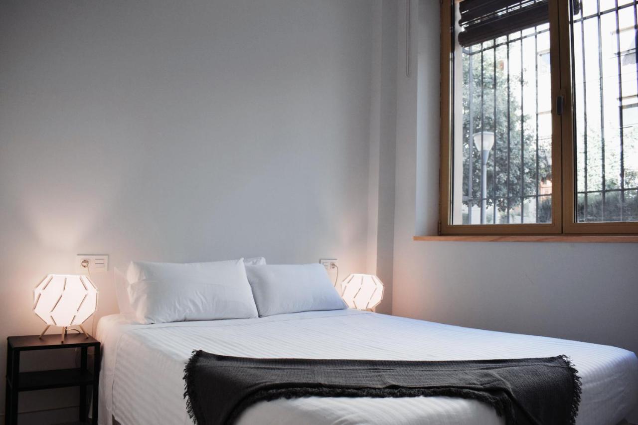 Apartamentos Del Paseo Гранада Екстериор снимка
